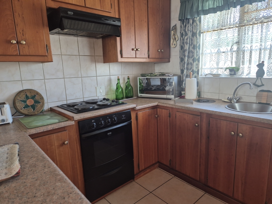 3 Bedroom Property for Sale in La Hoff North West